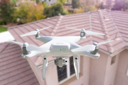 drone inspecting roof inspections